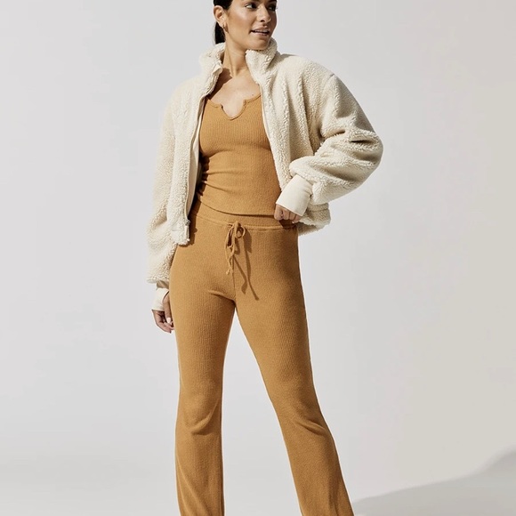 NWT Carbon38 Teddy Jacket - Picture 3 of 6